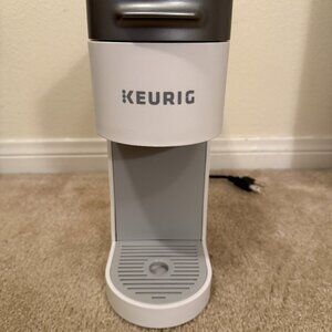 Keurig K Slim Coffee Maker, White